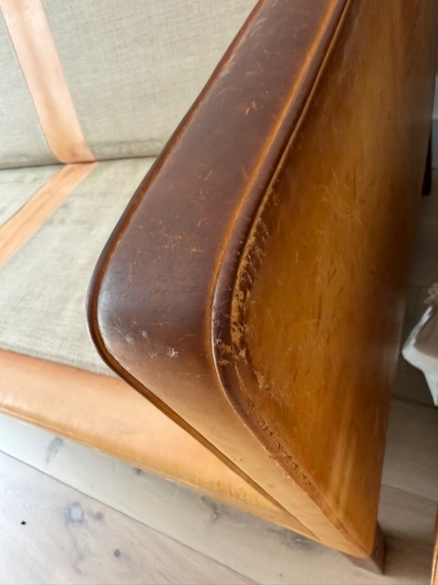 Vachetta with Body Oil, Grease & Sweat Darkening Effect